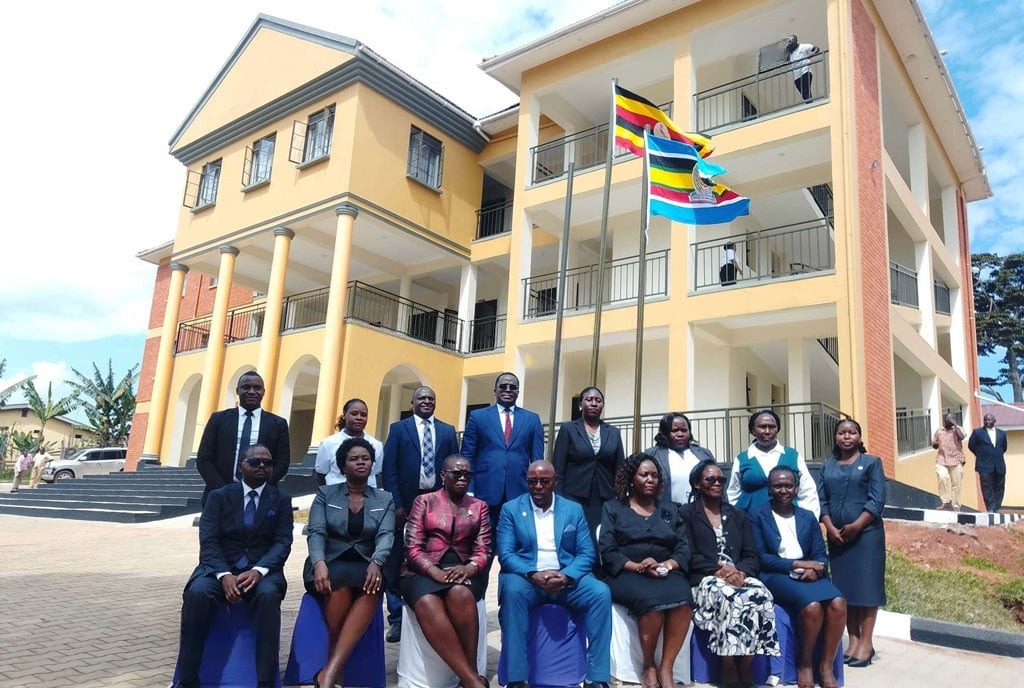 Zeija commissions the Rukungiri High Court building.